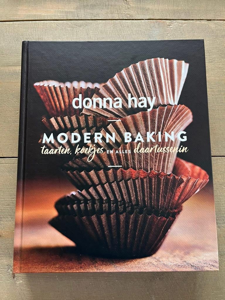 Donna Hay - Modern baking, Boeken, Kookboeken, Ophalen of Verzenden, Nieuw, Donna Hay