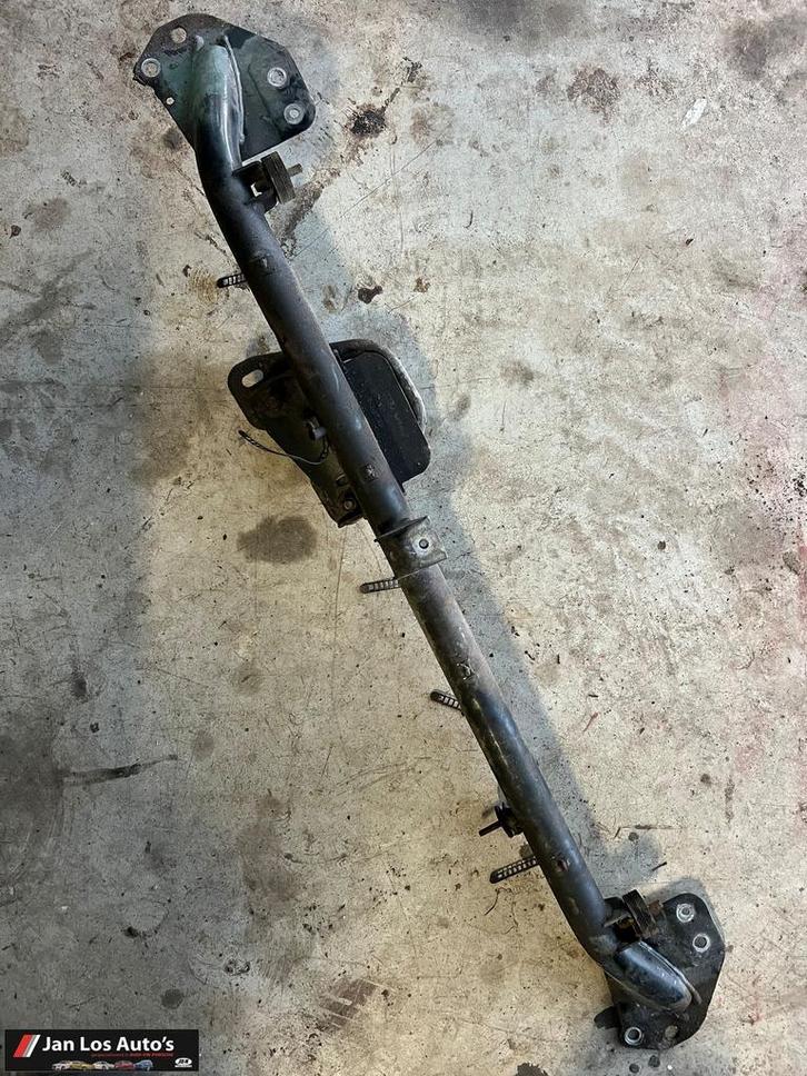 Audi B4  80 coupe cabrio  frontbalk, Auto-onderdelen, Ophanging en Onderstel, Audi, Gebruikt, Herkomst onderdeel bekend, Ophalen of Verzenden