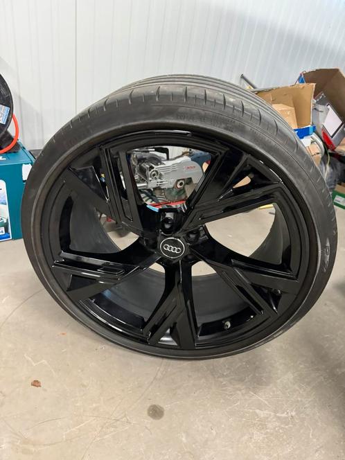 Audi rs6/rs7 22 inch velgen 2 setjes ORGINEEL!! 5x112, Auto-onderdelen, Banden en Velgen, Velg(en), Winterbanden, 19 inch, Nieuw