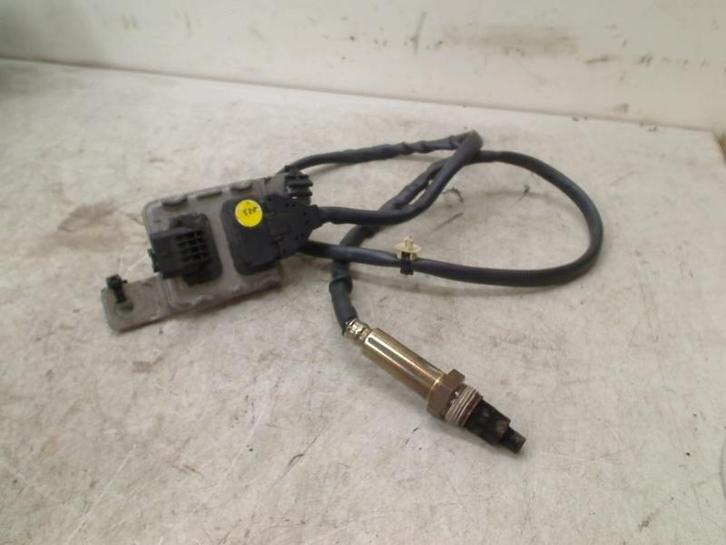 Nox Sensor Audi A4 (B9) (2015-10/..) 04L907807, Auto-onderdelen, Uitlaatsystemen, Audi, Gebruikt