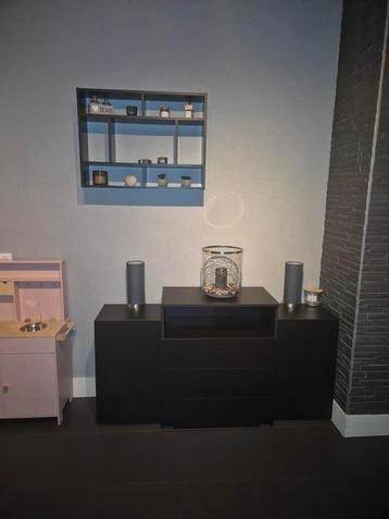 Dressoir zwart Zo goed als nieuw!! beschikbaar voor biedingen