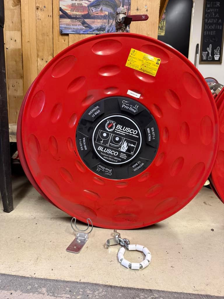 2 stuks brandslanghaspel 20m 3/4, Ophalen, Zo goed als nieuw