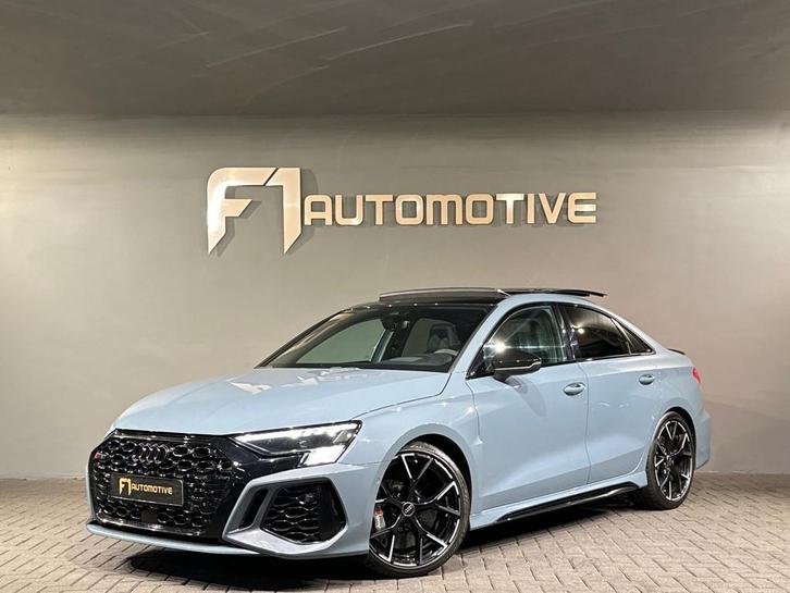 Audi RS3 Limousine 2.5 TFSI quattro Pano|Ceramic|HuD|B&O|Key, Auto's, Audi, Bedrijf, Te koop, RS3, 4x4, ABS, Achteruitrijcamera