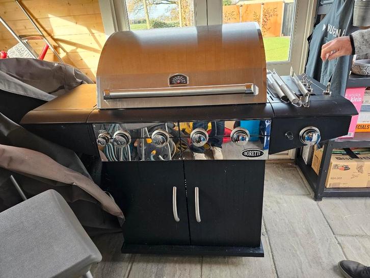 Boretti Barbeque, Tuin en Terras, Gasbarbecues, Zo goed als nieuw, Ophalen