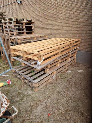 Stookhout. Afval hout  beschikbaar voor biedingen