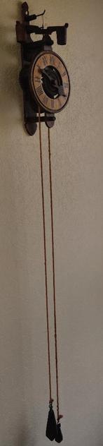 2xAntieke een wijzer houten wandklok/Jeka wandklok, Antiek en Kunst, Antiek | Klokken, Ophalen