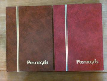 Twee gebruikte nette postzegelalbums beschikbaar voor biedingen
