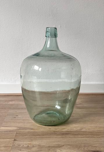 Oude groen glazen flesvaas, gistfles, 40 cm beschikbaar voor biedingen