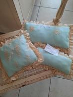 Prachtige kussens prijzen erbij Frans Antiek kant., Antiek en Kunst, Curiosa en Brocante, Ophalen of Verzenden