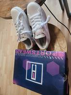 Sneakers, Ophalen of Verzenden, Nieuw, Schoenen