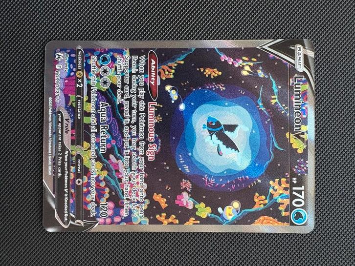 Lumineon V crz gg39, Hobby en Vrije tijd, Verzamelkaartspellen | Pokémon, Zo goed als nieuw, Ophalen