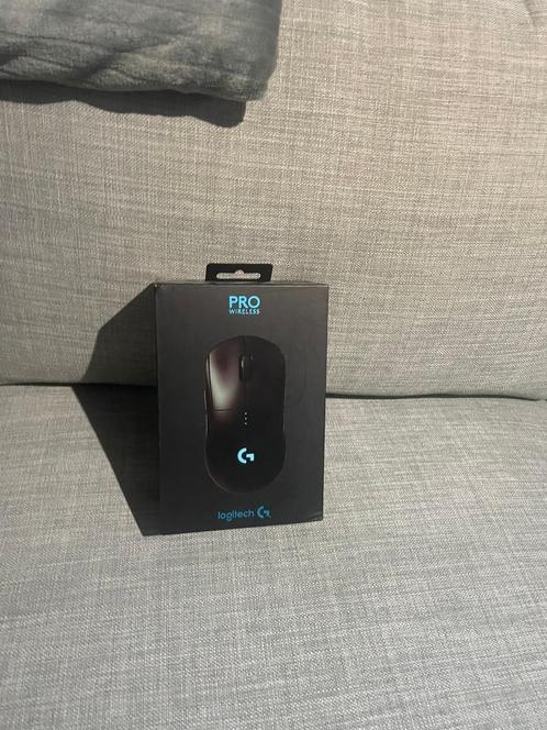 Logitech Pro Wireless Muis, Computers en Software, Muizen, Gebruikt, Muis, Linkshandig, Rechtshandig, Draadloos, Ergonomisch, Gaming muis