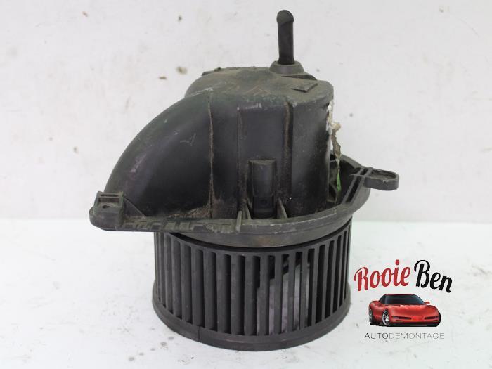 Kachel Ventilatiemotor van een Mercedes Sprinter, Gebruikt, -, Ophalen of Verzenden, -