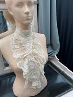 Prachtige Kanten Jabot kant strikjes mooie sluiting, Antiek en Kunst, Ophalen of Verzenden, Dames