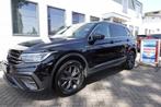 Volkswagen TIGUAN ALLSPACE 1.5 TSI Life DSG  7 Pers + HEEL V, Gebruikt, Overige modellen, 150 pk, Zwart