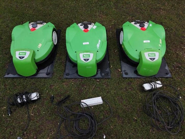 3 VIKING iMow robotmaaiers (type MI632PC, loop / sloop), Tuin en Terras, Robotmaaiers, Gebruikt, 20 tot 25 cm, Ophalen