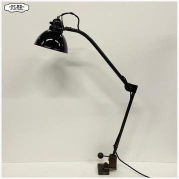 Twee armige industriële lamp, Bauhaus - nieuw snoer beschikbaar voor biedingen