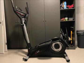 Lifesport crosstrainer - profesioneel beschikbaar voor biedingen