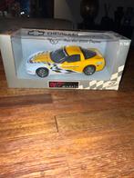 UT Models Corvette Pace Car 2000 1:18 Nieuw!, Hobby en Vrije tijd, Modelauto's | 1:18, Ophalen of Verzenden, Nieuw, Auto, UT Models