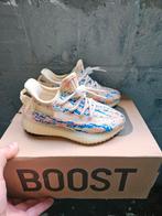 Yeezy 350 Kids Mx Oat maat 27 nieuw, Ophalen of Verzenden, Nieuw, Zwart, Sneakers of Gympen