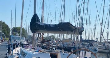 Maindrop systeem zeilboot +- 43-47 voet (5.90 lang x 1.05 h) beschikbaar voor biedingen