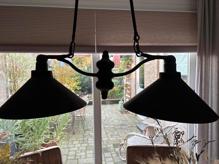 Tafellamp met dubbele kap, Huis en Inrichting, Lampen | Hanglampen, Zo goed als nieuw, Minder dan 50 cm, Ophalen of Verzenden