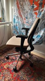 Ahrend bureaustoel, Ophalen, Beige, Zo goed als nieuw, Bureaustoel