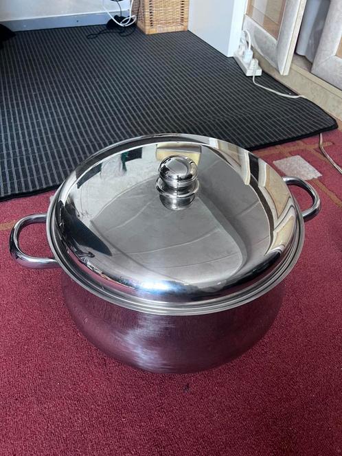 RVS kookpot van het merk Main TUNA – 18/10 roestvrij staal, Huis en Inrichting, Keuken | Potten en Pannen, Zo goed als nieuw, Rvs