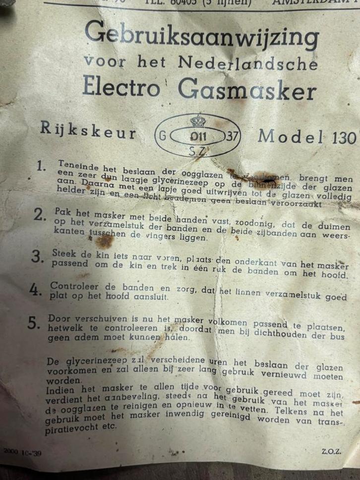 Gasmaskers 1937, 3 stuks in blik, Verzamelen, Militaria | Algemeen, Overige soorten, Overige typen, Nederland, Ophalen of Verzenden