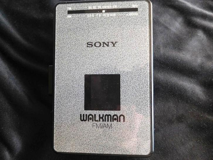 Vintage Sony Walkman met radio zeer zeldzame WM-BF22., Audio, Tv en Foto, Walkmans, Discmans en Minidiscspelers, Walkman, Ophalen