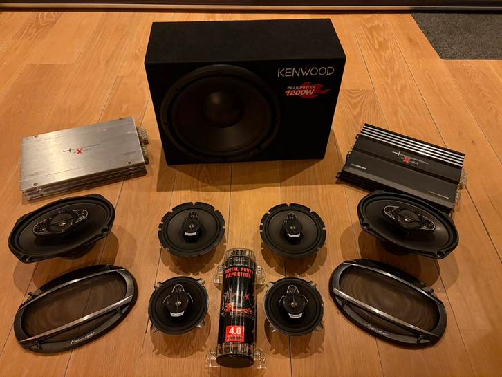 Set speakers pioneer + subwoofer + 2 versterkers, Auto diversen, Autospeakers, Zo goed als nieuw, Ophalen of Verzenden