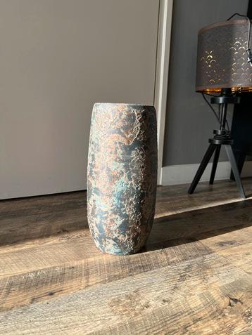 Decoratieve Vaas - 35cm hoog beschikbaar voor biedingen