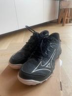buite korfbalschoenen / veldschoenen mizuno maat 39 imaat 39, Sport en Fitness, Ophalen of Verzenden, Zo goed als nieuw, Schoenen