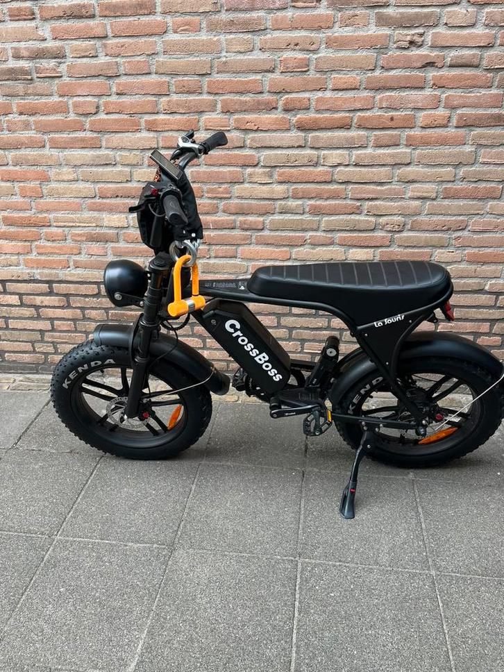 Fatbike Crossboss V8, Fietsen en Brommers, Elektrische fietsen, Zo goed als nieuw, Overige merken, 59 cm of meer, 50 km per accu of meer