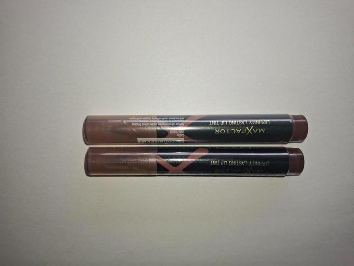 2 nieuwe max factor lipsticks lipfinity lip tint (advr 311), Sieraden, Tassen en Uiterlijk, Uiterlijk | Cosmetica en Make-up, Nieuw