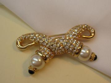Broche Swarovski strikmodel /kraal 5.2x2.5 cm beschikbaar voor biedingen