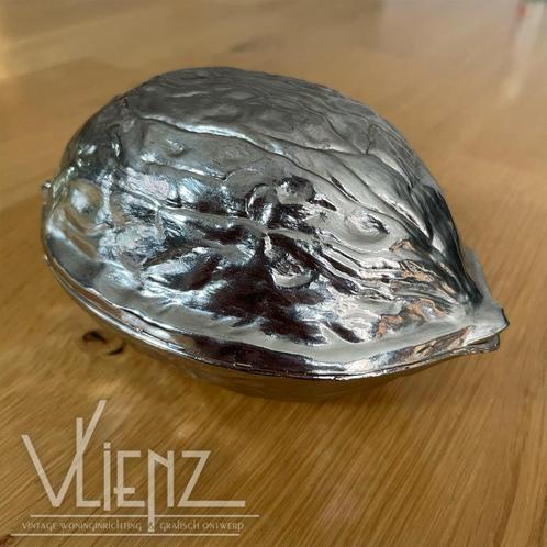 Vintage notenkraker, zilverkleurige walnoot, retro, Verzamelen, Retro, Huis en Inrichting, Ophalen of Verzenden