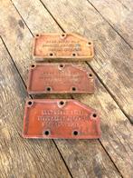 3 x antieke oude gietijzeren machine plaat steampunk deco, Ophalen of Verzenden