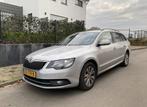Skoda SUPERB Station 1.6 Automaat, Auto's, Skoda, Stof, Gebruikt, Zwart, 4 cilinders