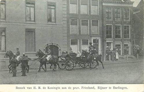(388-312-025) Harlingen Bezoek van de Koningin, Verzamelen, Ansichtkaarten | Nederland, Friesland, Verzenden