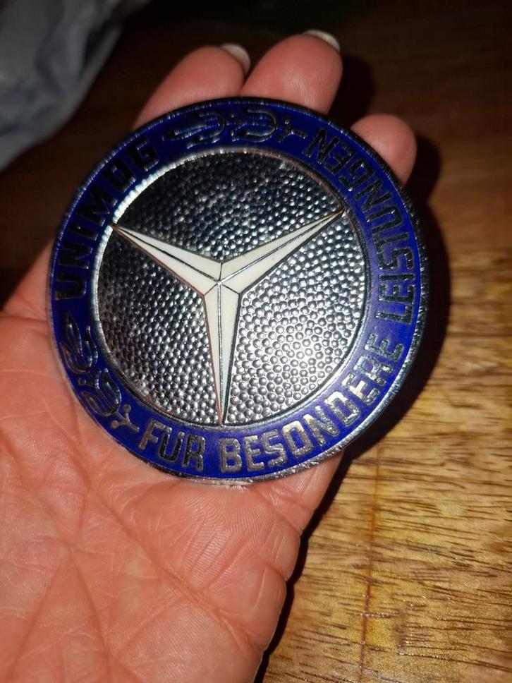 Mercedes Unimog Ster - Embleem, Auto-onderdelen, Carrosserie en Plaatwerk, Bumper, Mercedes-Benz, Voor, Ophalen of Verzenden