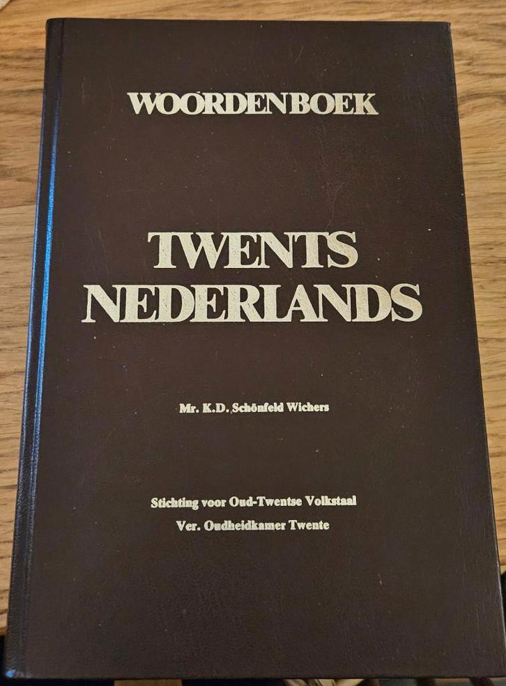Twentse woordenboeken, Boeken, Woordenboeken, Zo goed als nieuw, Nederlands, Overige uitgevers, Verzenden