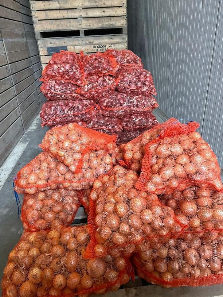 Biologische aardappelen en uien, Diversen, Levensmiddelen, Ophalen