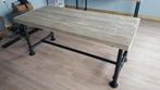 Unieke industriele tafel, bureau van staal met steigerhout, Huis en Inrichting, Ophalen, Nieuw, Bureau