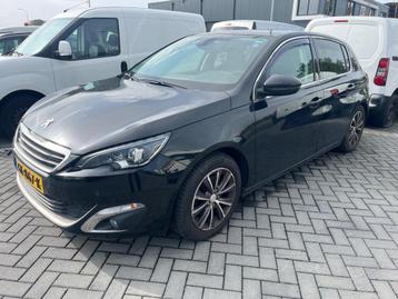 Peugeot 308 1.2 PureTech Blue Premium Panoramadak Led 2015 beschikbaar voor biedingen