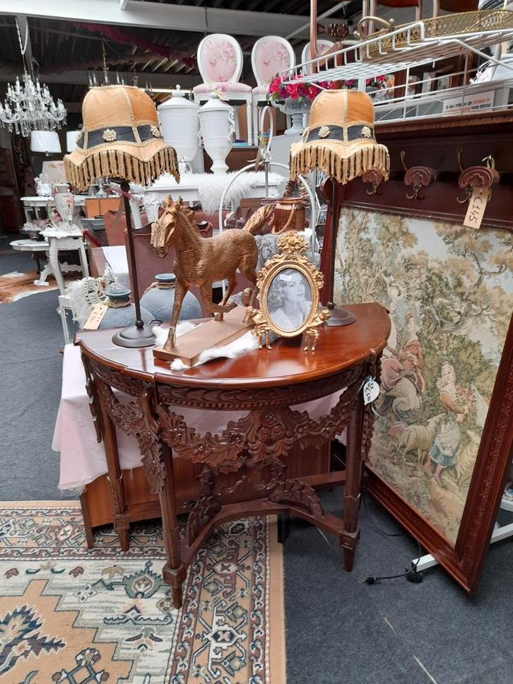 Unieke barok side tafel, Antiek en Kunst, Antiek | Meubels | Tafels, Ophalen of Verzenden