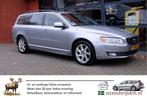 Volvo V70 2.0 D4 181 pk Aut. Nordic+, Leer, Xenon, Trekhaak, 4 cilinders, Diesel, 22 km/l, Zilver of Grijs