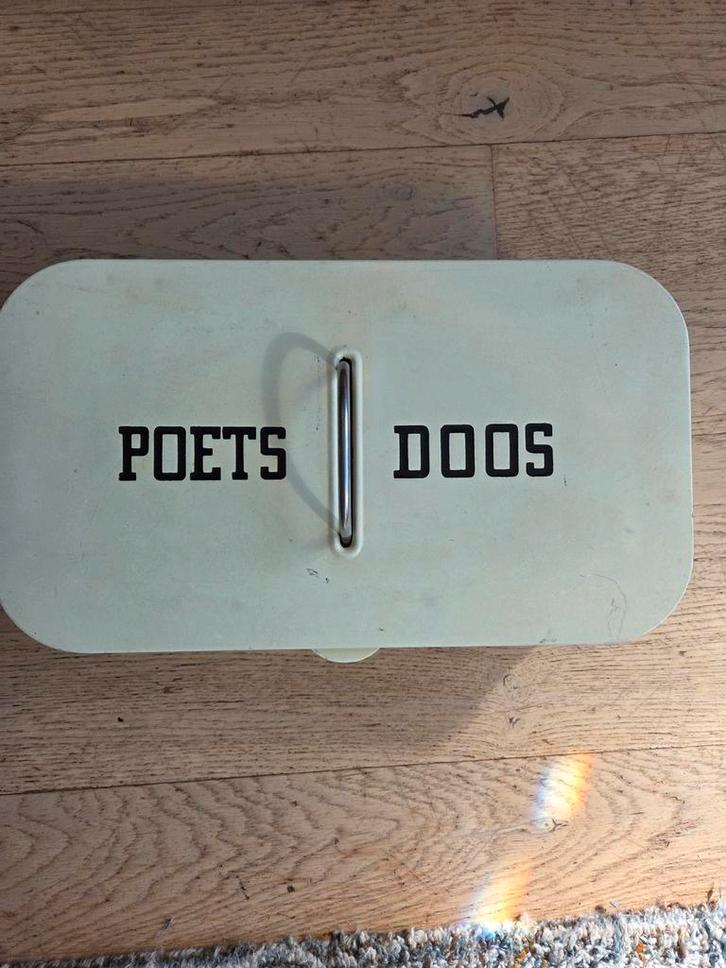 Vintage Poetsdoos uit de jaren 60, Huis en Inrichting, Woonaccessoires | Kisten, Gebruikt, Minder dan 50 cm, Minder dan 50 cm