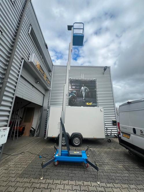 1 persoons hoogwerker 8m , manlift, kanalenlift, Doe-het-zelf en Verbouw, Gereedschap | Overige machines, Zo goed als nieuw, Ophalen