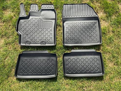 Automattenset rubber voor Toyota Yaris of Mazda 2 hybrid, Auto diversen, Automatten, Zo goed als nieuw, Ophalen of Verzenden
